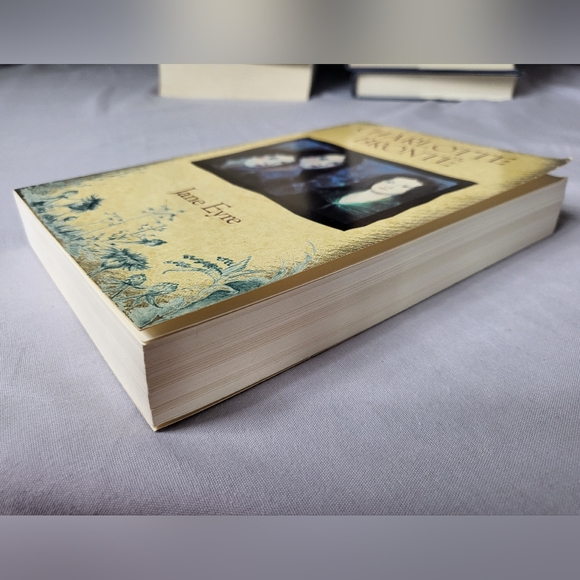 Jane Eyre by Charlotte Brontë Book of the Month Club Edition paperback novel EUC - Picture 3 of 4